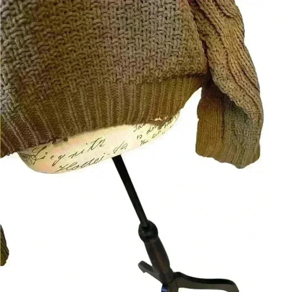 VINTAGE OLIVE GREEN Chunky Cableknit Sweater 💚🤎 - Picture 7 of 8